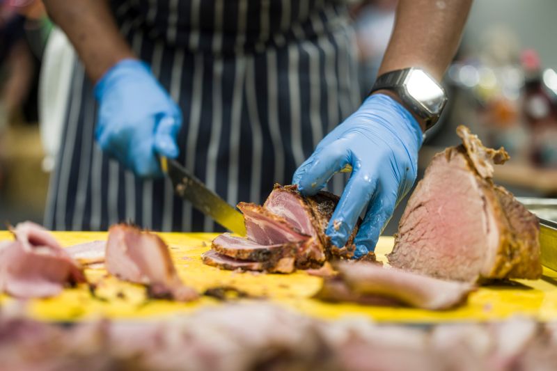 Global Agritourism Conference 2026 Edinvale Farm_QMS A chef slices roast Scotch Beef